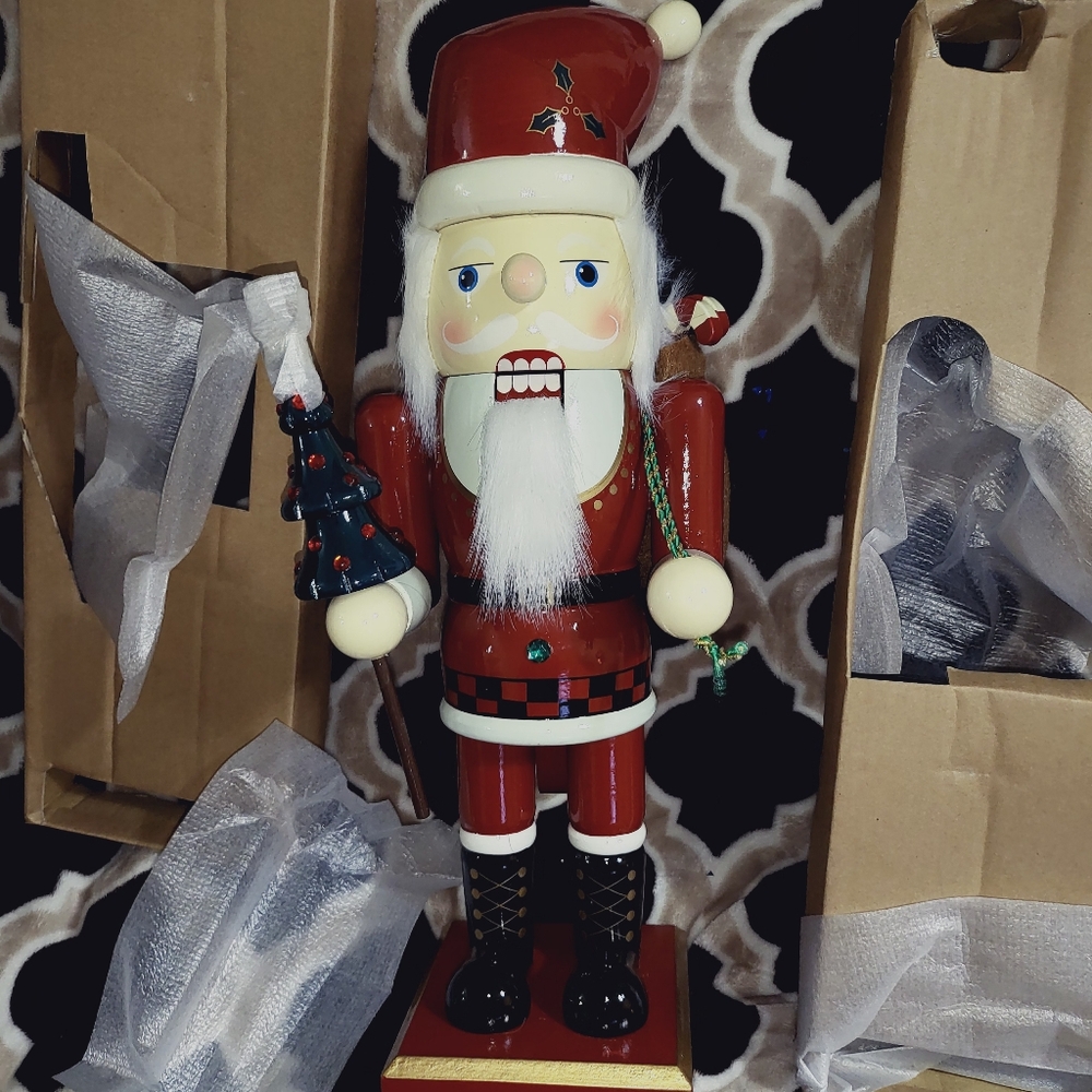18" Kirkland Signature Nutcracker drummer wooden Hand-painted #900849 Brand New